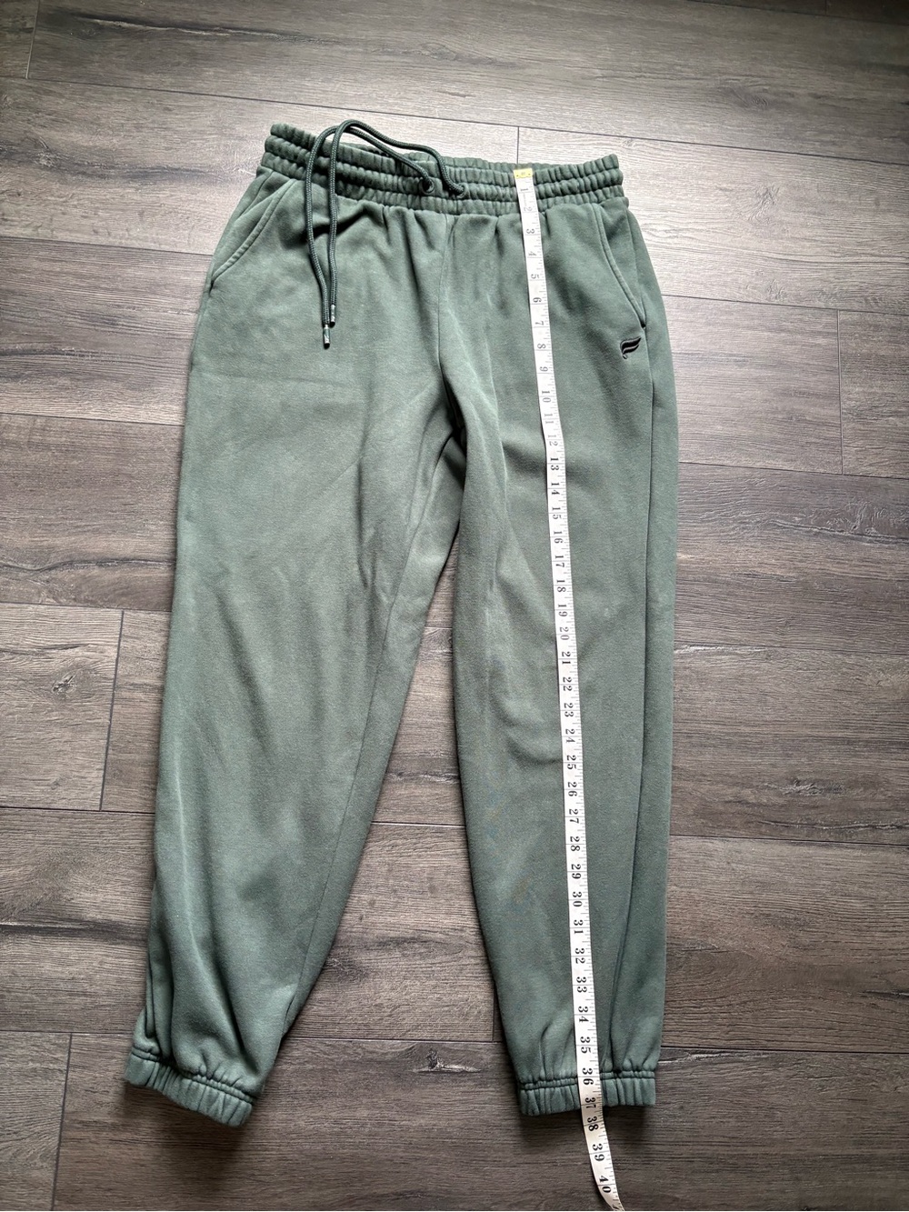 Fabletics Womens Green Cozy Fleece Go-To Sweatpants Athleisure Active Size Large - Picture 8 of 13